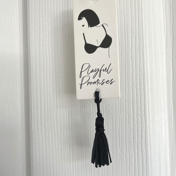 NWT Playful Promises Marlowe Black Floral Embroidered Quarter Cup Bra - Picture 5 of 8